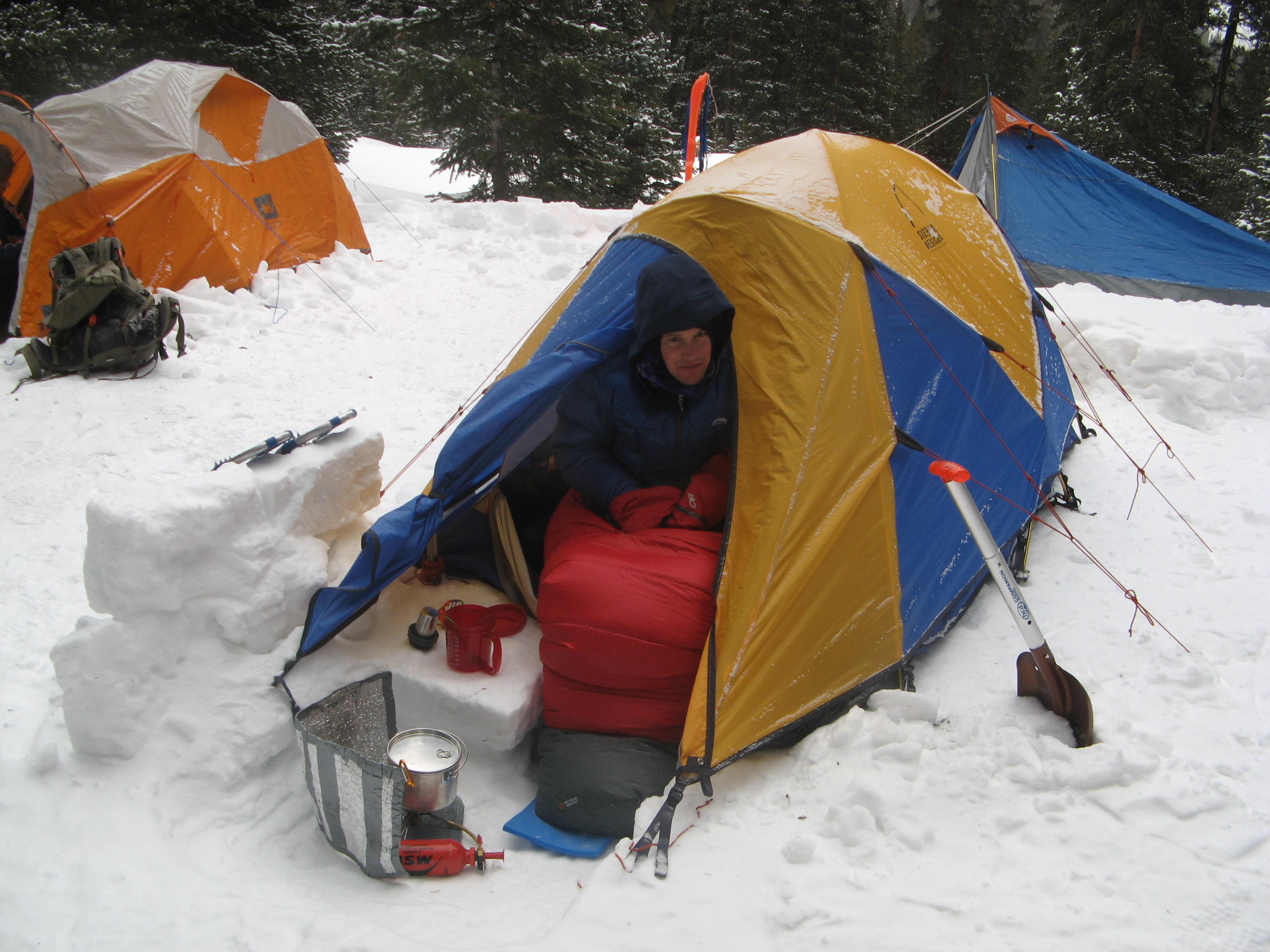 Welcome to Winter Camping School